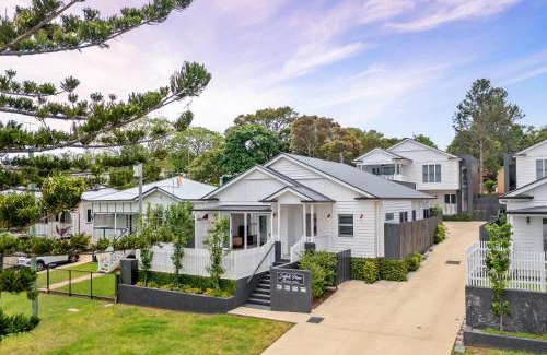 East Toowoomba House | Hestia Villa - Luxury Retreat near CBD and Grammar
