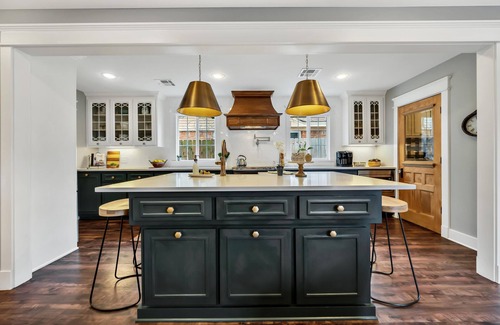 Waco House | HGTV's FIXER UPPER "The Plain Jane”