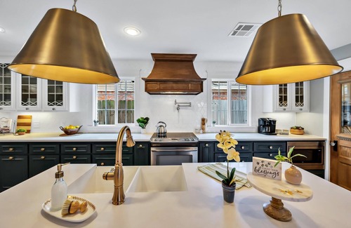 Waco House | HGTV's FIXER UPPER "The Plain Jane”