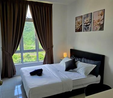 Hulu Kinta Apartment | hh1011 Mountain VieW, Anderson 2BR