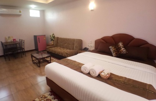 Kabin Buri Hotel | Hi Tech Resort