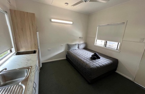 South Grafton Hotel | Hi-Way Motel Grafton - Contactless