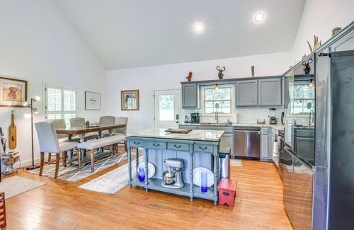 Hiawassee House | Hiawassee Cabin Near Lake Chatuge + AT Trailheads