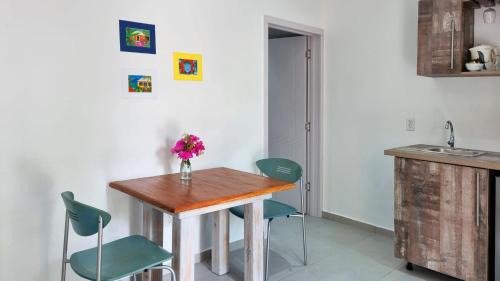 Jan Thiel House | Hibiscus Beach House