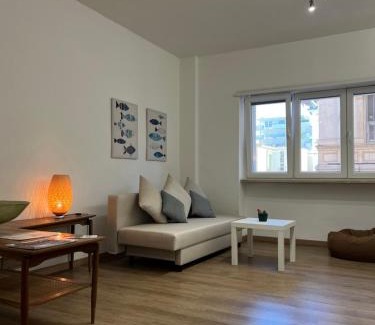 Sanremo Apartment | Hibiscus Central Apartment