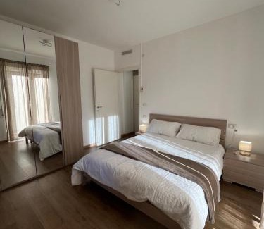 Sanremo Apartment | Hibiscus Central Apartment