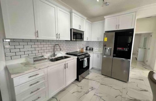 Saint Andrew Condo | Hibiscus Charm - 2BR-2BA w/Pool