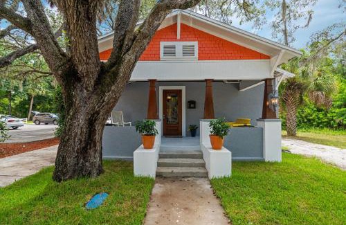 Tarpon Springs House | Hibiscus Hideaway
