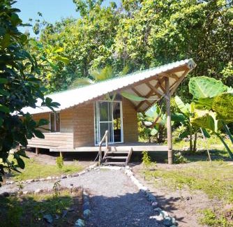 Nuqui House | Hibiscus House Nuquí