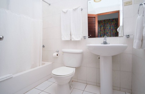 Ocho Rios Hotel | Hibiscus Lodge