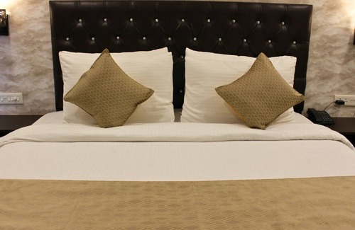Greater Noida Hotel | Hibiscus select hotel