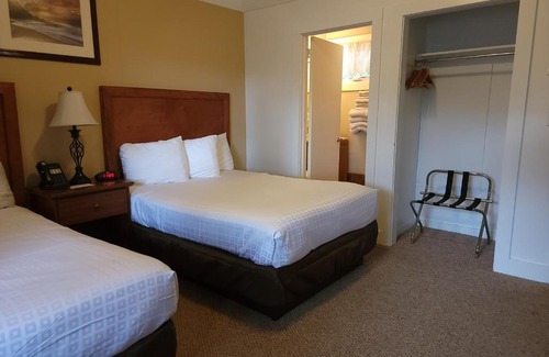 Cooperstown - Otsego Lake Hotel | Hickory Grove Motor Inn - Cooperstown