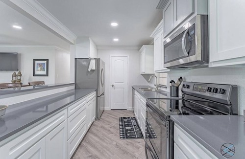 Tool House | Hicks landing is the perfect place to enjoy time with family and has a huge yard