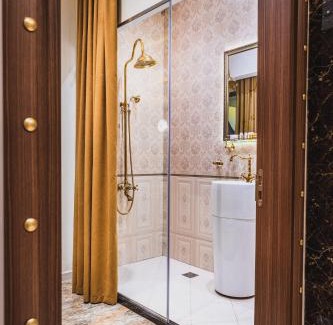 Plovdiv Center Apartment | HIDDEN BANK: First Million