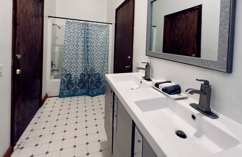 Clark Fork House | Hidden Bear Retreat Center
