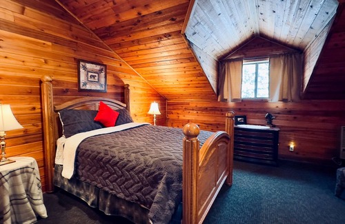 Clark Fork House | Hidden Bear Retreat Center