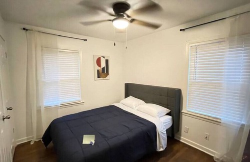 Denison House | Hidden Gem 3BR w/ Full Kitchen