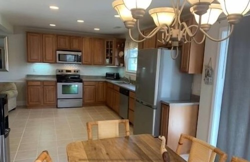 Greenbush House | Hidden Gem! Clean & Cozy and Family Friendly!