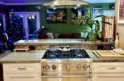Piedmont Pines Cottage | Hidden Gem Cottage in Lush Green Setting Close to Eats, Trails, Village.
