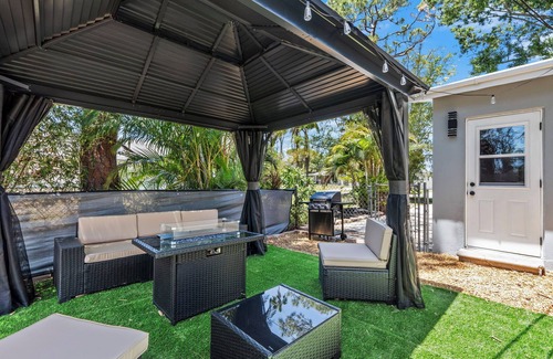St. Petersburg - Clearwater House | Hidden Gem in St. Pete! Modern 4BR Oasis Awaits