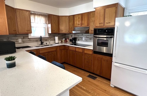 Arden-on-the-Severn House | Hidden Gem Near Naval Academy/DT Annapolis/ Free Parking