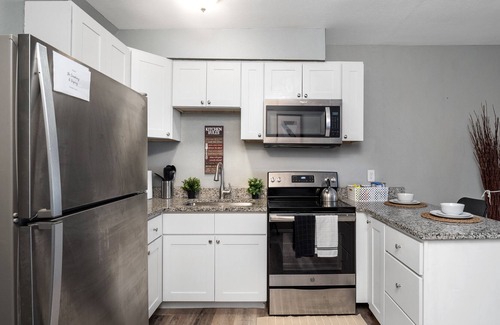 The Gate Apartment | Hidden Gem near Soulard / Downtown+ Free parking