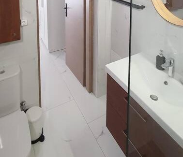 Peiraiki Apartment | Hidden gem on the Piraeus Coast