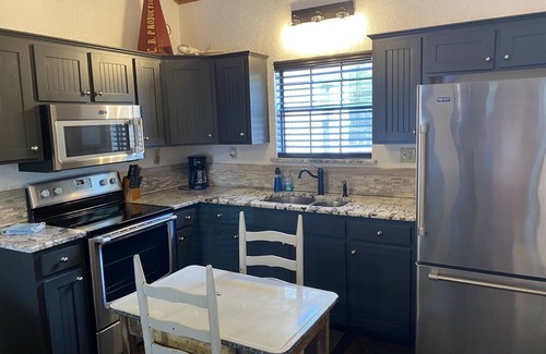 Wimberley Cabin | Hidden Gem with Private Pool and Hot Tub
