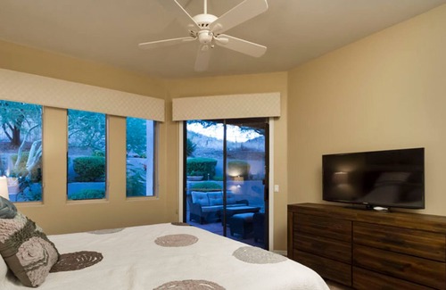 Arrowhead Ranch House | Hidden Oasis 3 BR by Casago