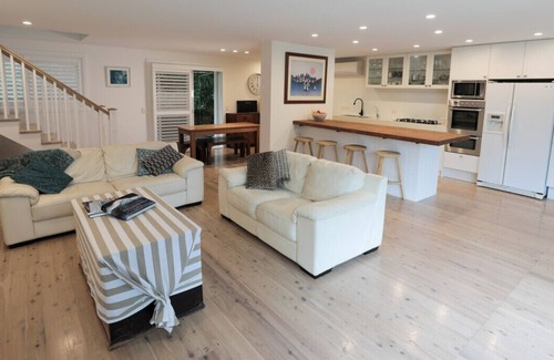 Newport House | Hidden Oasis - Beach Sanctuary