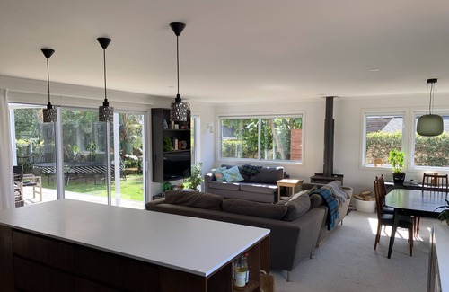 Omanu House | Hidden Oasis by the Park