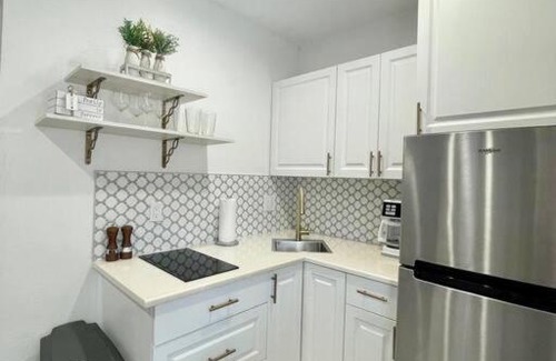Pinellas Park House | Hidden Oasis