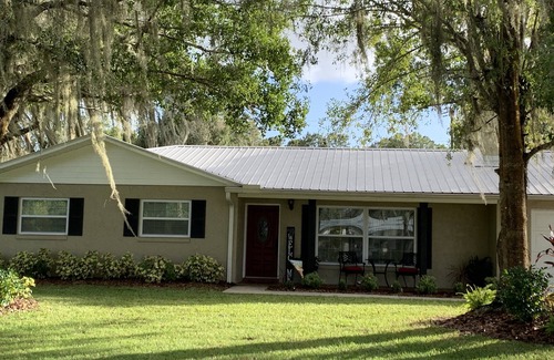 Wauchula House | Hidden Pet Friendly Gem!