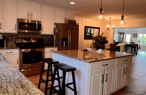 Tropic House | Hidden River Estate on the Eau Gallie River!