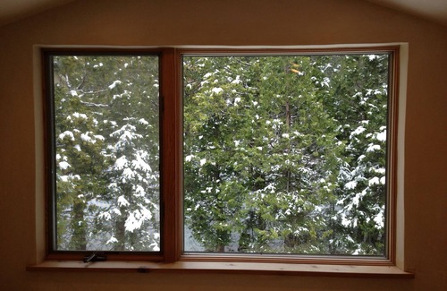 Bunker Tract Cabin | Hidden Serenity Lodge - Private setting, 10 min walk to Lake Tahoe