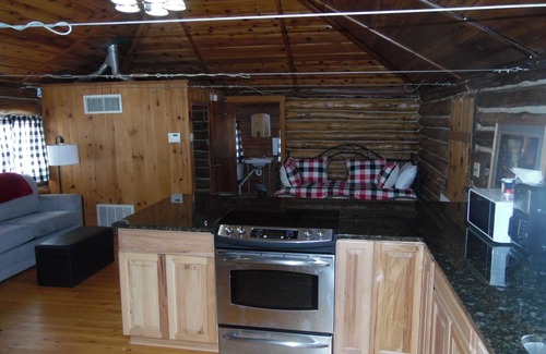 Oscoda Cabin | Hide out cozy Cabin Rental near Cooke Dam pond in Oscoda & budget friendly