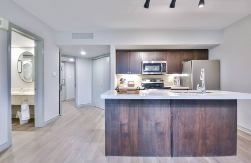 Oro-Medonte Apartment | Hideaway 2BR Condo Pool & Heated Pool