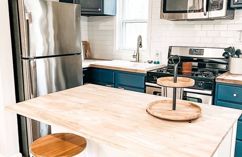 Manistee House | Hideaway Cabin. Relax and Enjoy