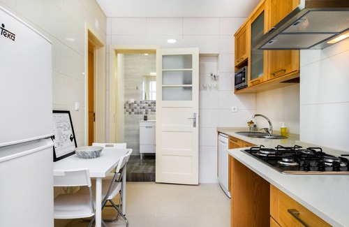 Alto do Pina Apartment | Hideaway Family Apartment