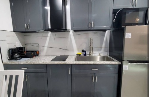 Largo Apartment | Hideaway Haven: Cozy studio with WiFi, AC in charming Largo