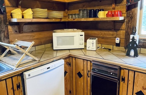 Clark Cabin | Hideaway Haven! Secluded Cabin Nestled Against The Routt National Forest.