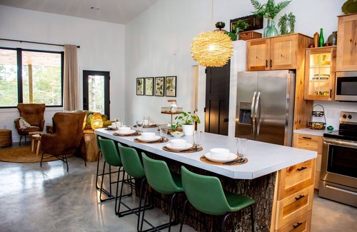 Eagle Rock House | Hideaway North Secluded & Dog-Friendly on Table Rock Lake -close to Eureka Sprgs