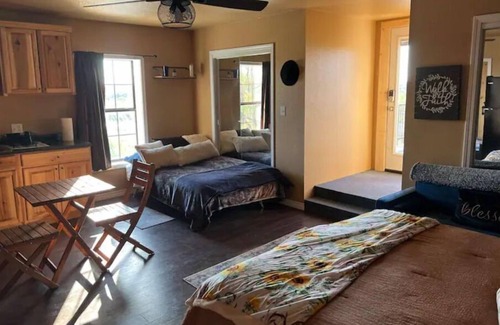 Breckenridge Apartment | Hideaway Ranch: Upper Level