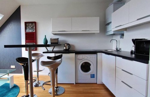 Landstrasse Apartment | Hideaway Suite Danube Canal