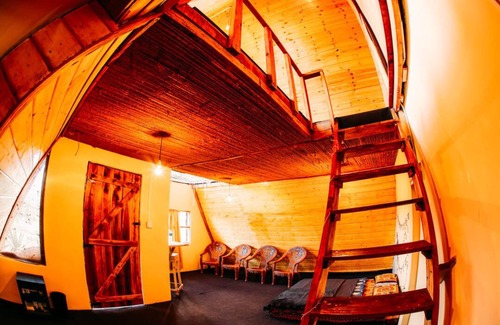 Nuwara Eliya Cabin | Hideout Cabins | Yellow