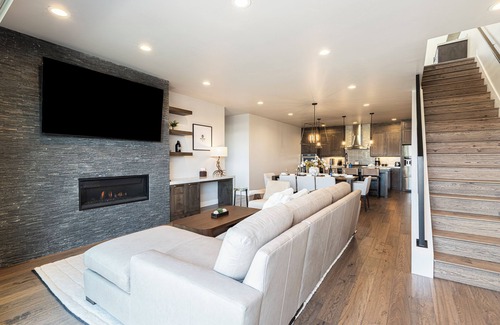 Hideout House | Hideout's Newest Gem — Unmatched Views, Elevated Style
