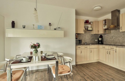 Nienhagen Apartment | Hier Erwartet Sie Eine Komfortable, Moderne und Sonnige 3 Zimmer Ferienwohnung mit Balkon - nur 250 m bis zum Strand