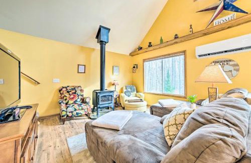 Higgins Lake House | Higgins Lake Retreat - Hike, Swim, Relax!