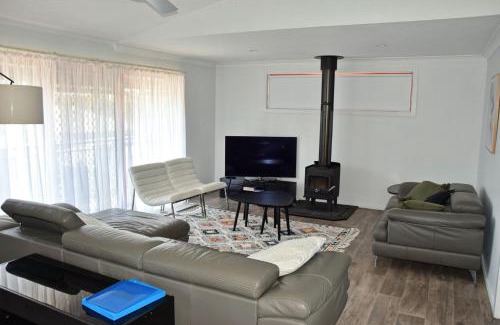South West Rocks House | High 5