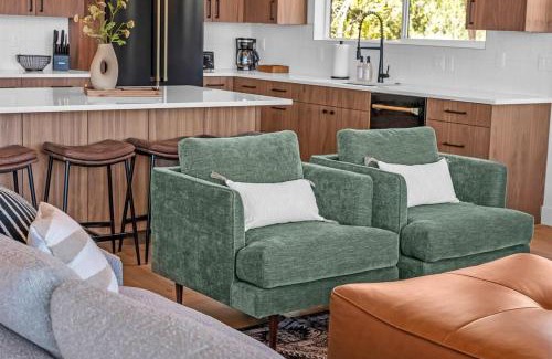 Orderville House | High Desert Home Modern Luxury Near Zion NP